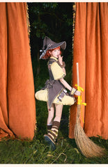 Piggy Bun- Witch Paradise - Kawaii Lolita OP Witch Themed Dress with Pointed Hem Vest