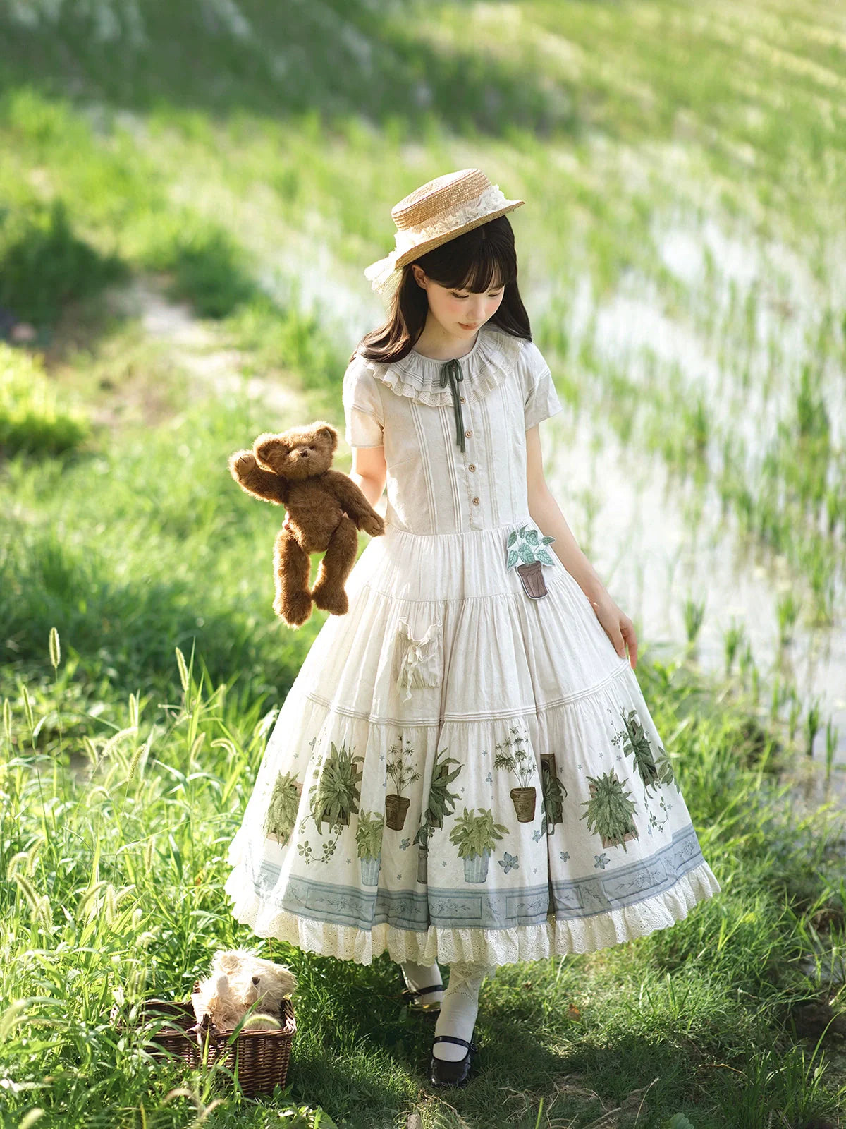 Piggy Bun - Potted Plant - Country Lolita Dress, Green Plant Print