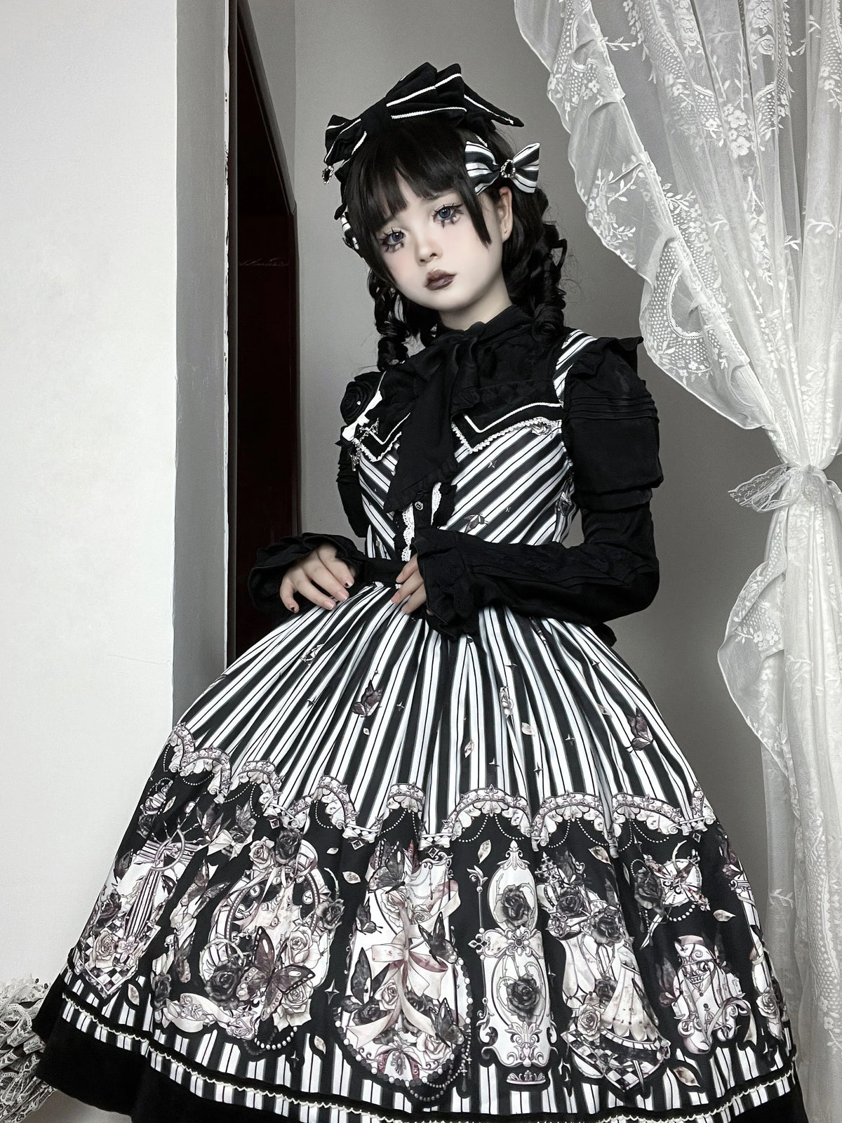Little Bear - Gothic Lolita Black and White Striped JSK Set