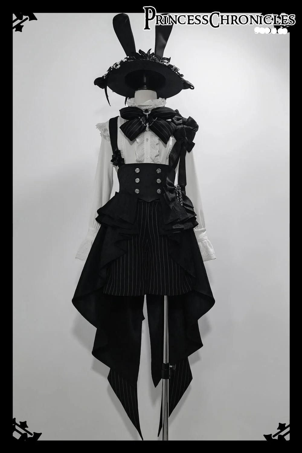 Princess Chronicles - Rabbit Theater - Ouji Lolita Blouse and Shorts Set