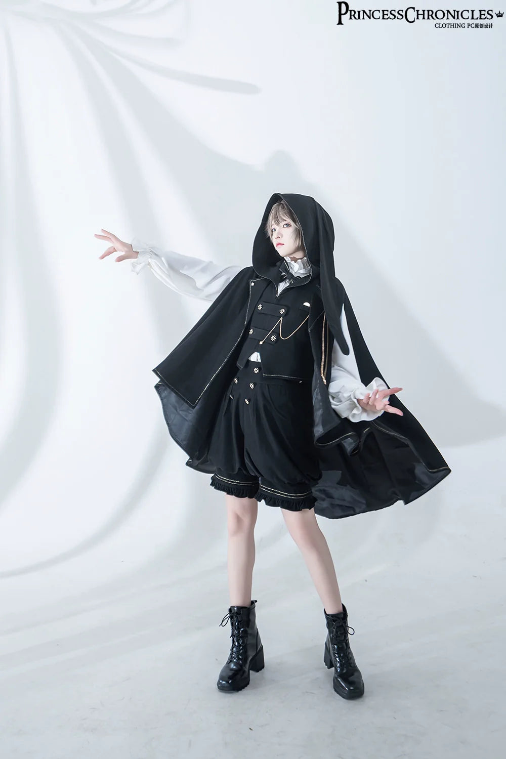 Princess Chronicles - Desperate Bunny - Ouji Lolita Vest Shorts Set