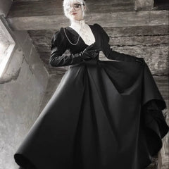 Wanqingyuan - Halloween Gothic Lolita OP Nun Style Long Sleeve Dress