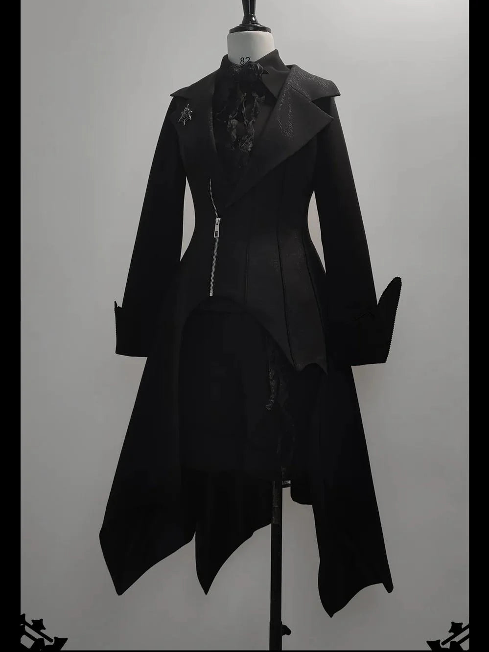 Princess Chronicles - Wind - Gothic Lolita handsome Black Long Vest